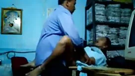 تخزين المعلم يعلم ال ...